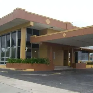 America's & Suites-lakeland Hotel